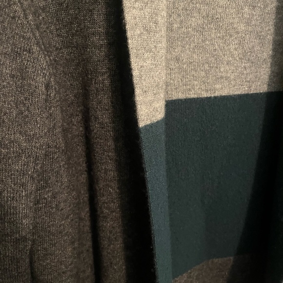 Hekla and Co Merino Wool Cardigan. Size Medium - Picture 3 of 4